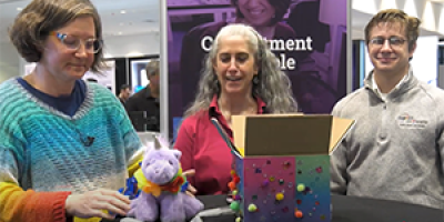 thumbnail video whats in the box